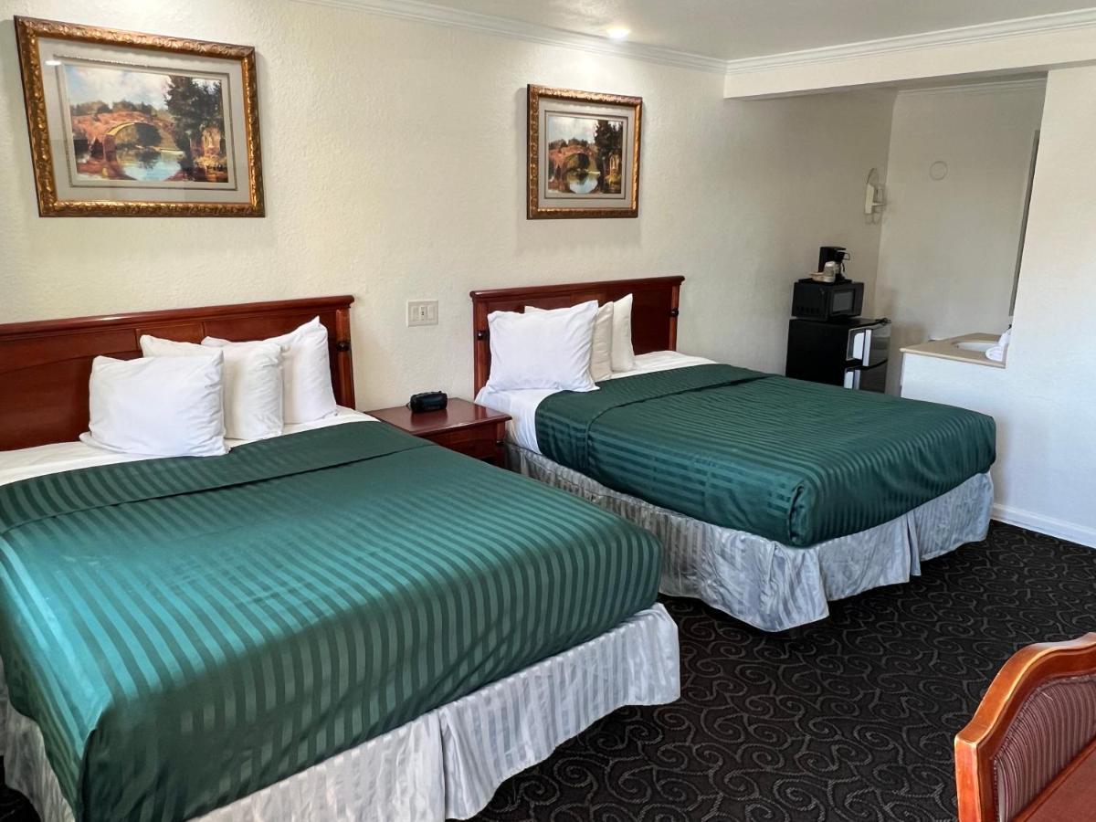 Americas Best Value Inn Hanford Extérieur photo