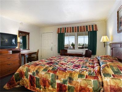 Americas Best Value Inn Hanford Chambre photo